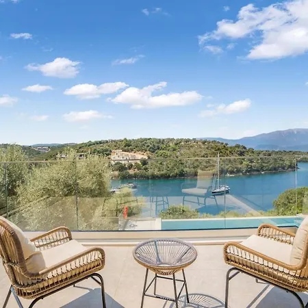 Villa Chriselia - 3 Bedrooms With Sea Access Vathi (Meganisi)